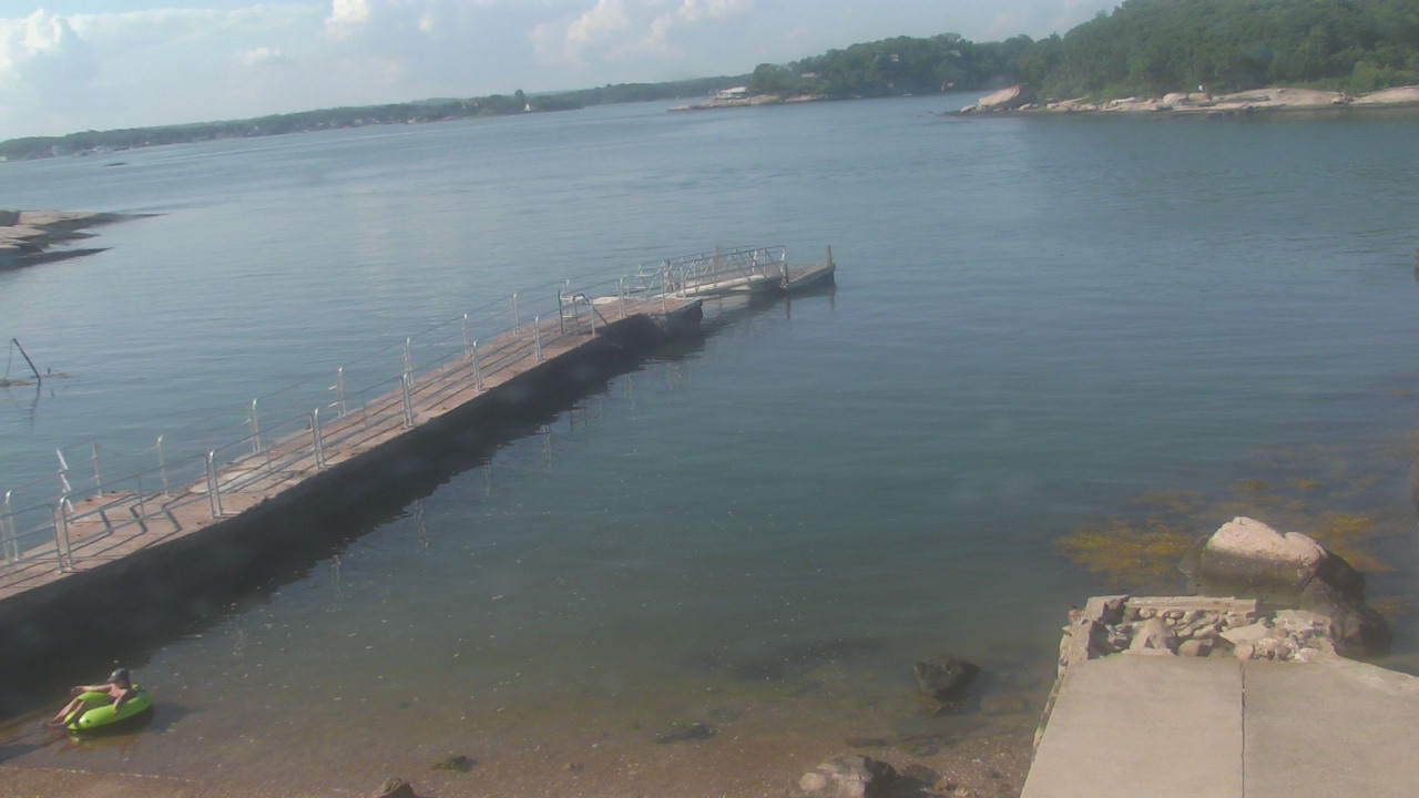 Thumbnail for current weather camera view from Outer Island Education and Research in Branford, Connecticut