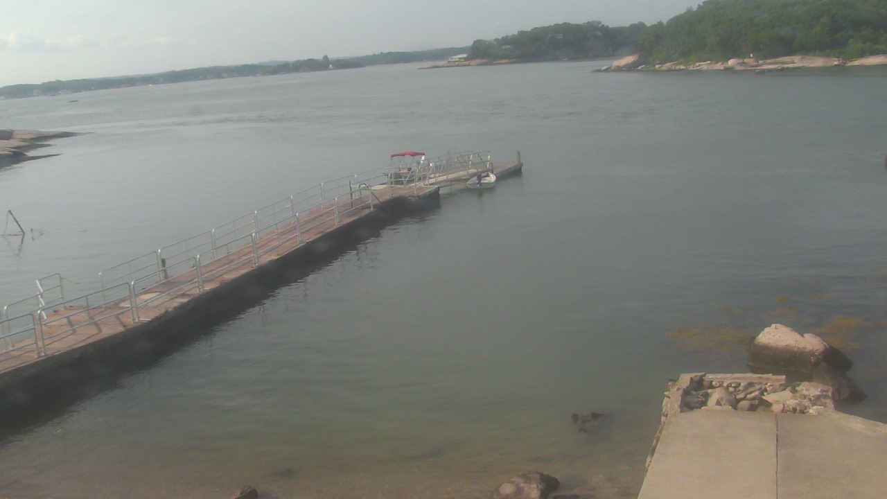 Thumbnail for current weather camera view from Outer Island Education and Research in Branford, Connecticut