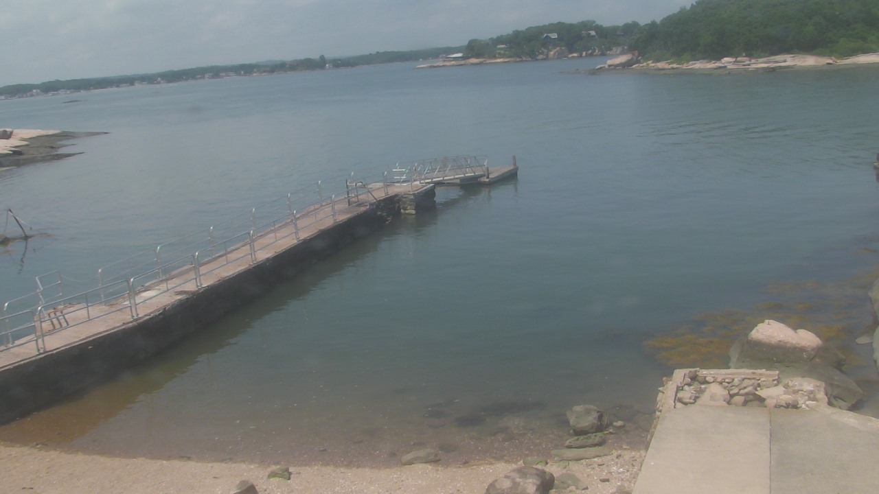 Thumbnail for current weather camera view from Outer Island Education and Research in Branford, Connecticut
