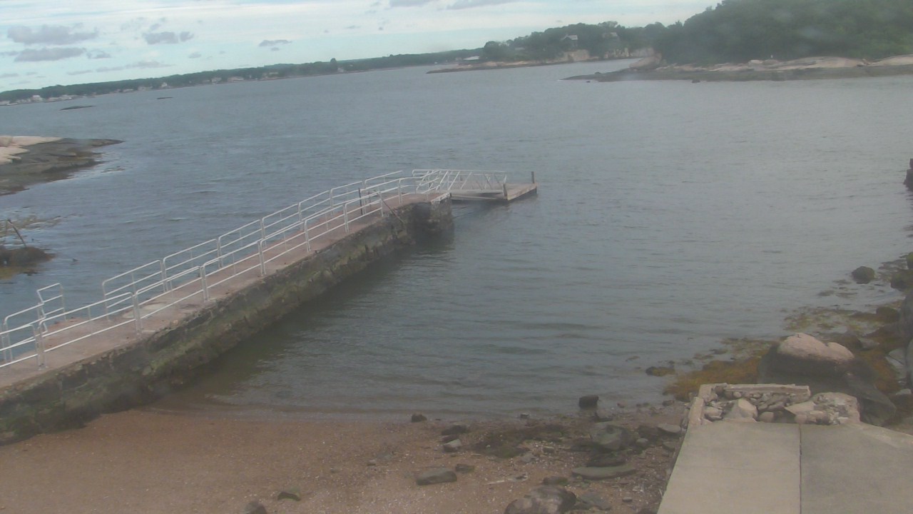 Thumbnail for current weather camera view from Outer Island Education and Research in Branford, Connecticut