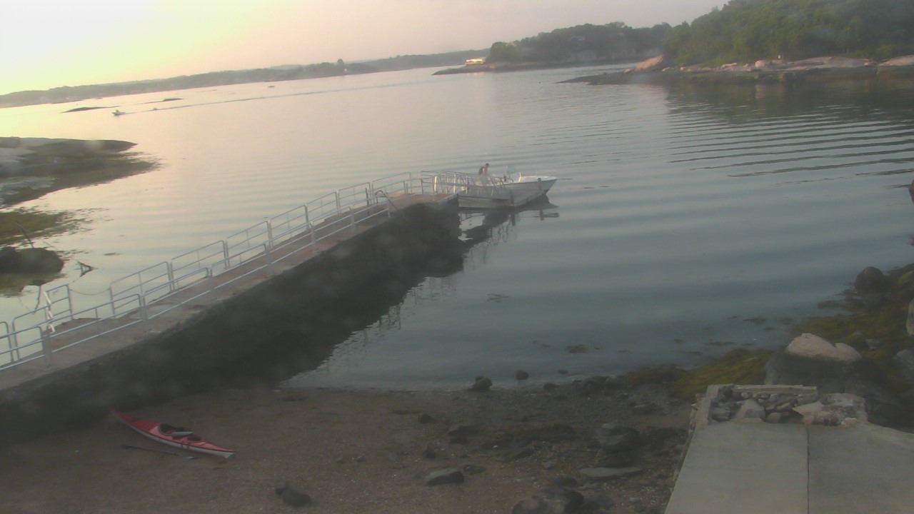 Thumbnail for current weather camera view from Outer Island Education and Research in Branford, Connecticut