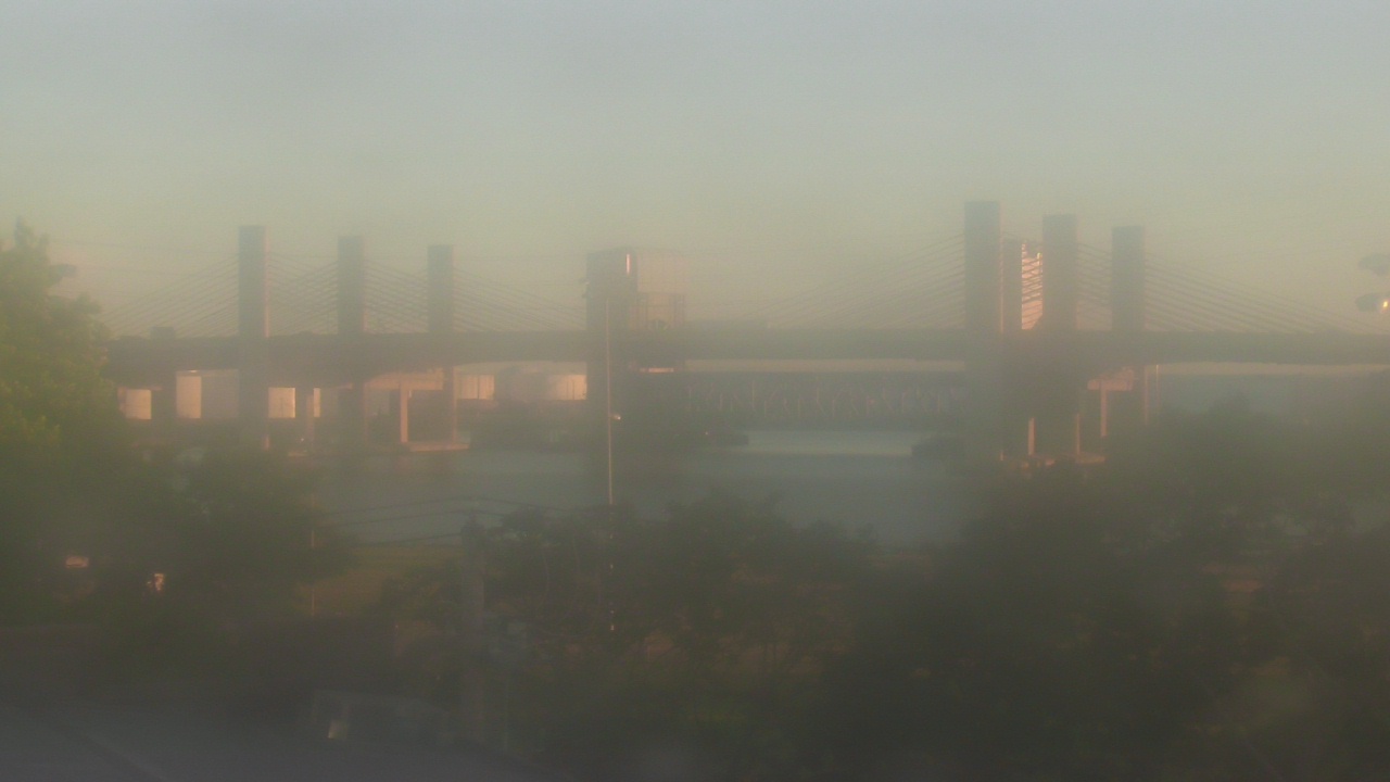 Thumbnail for current weather camera view from Cold Spring School in New Haven, Connecticut