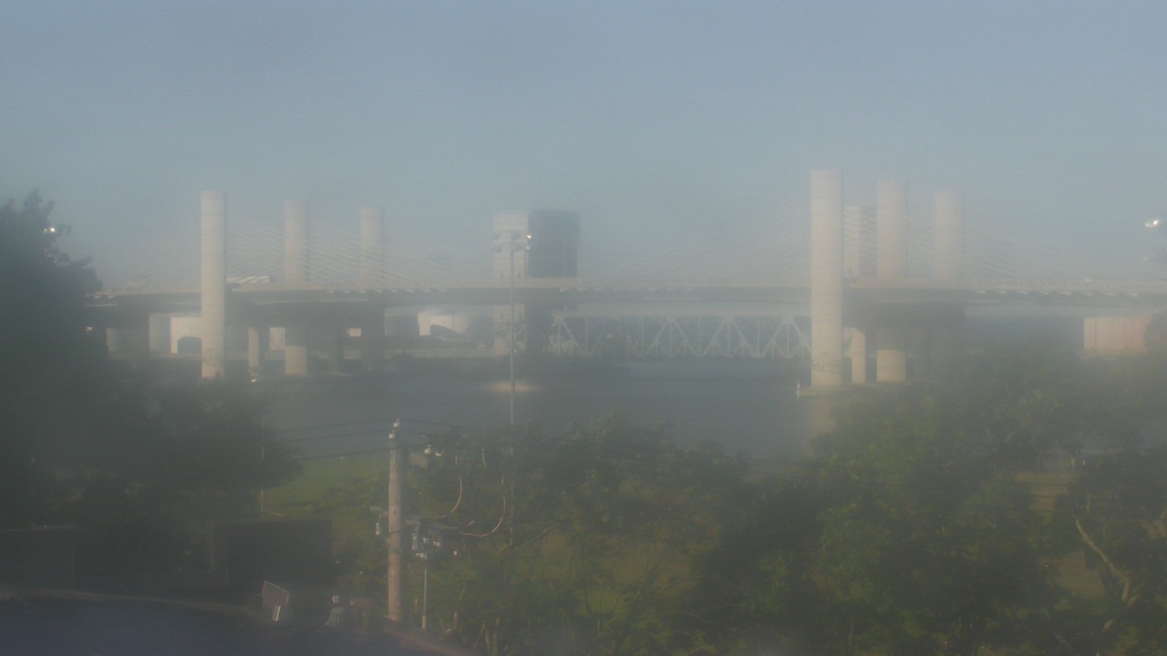 Thumbnail for current weather camera view from Cold Spring School in New Haven, Connecticut