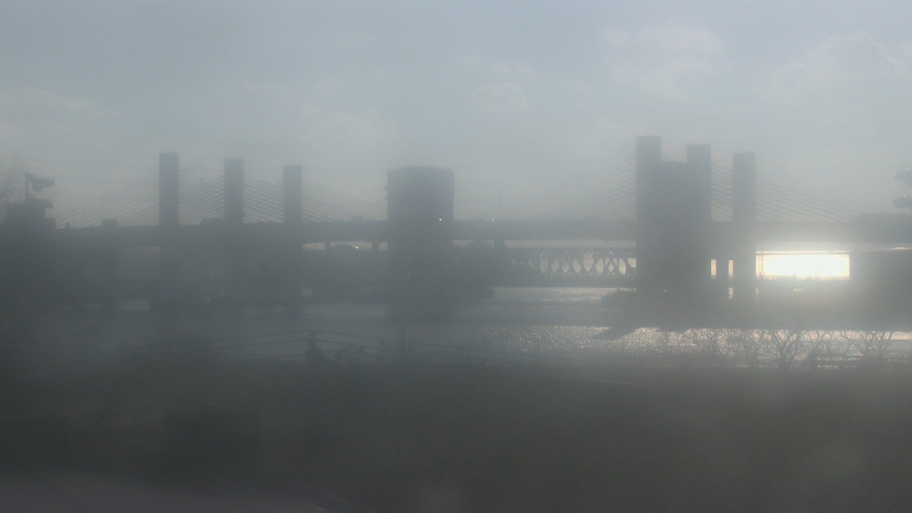 Thumbnail for current weather camera view from Cold Spring School in New Haven, Connecticut