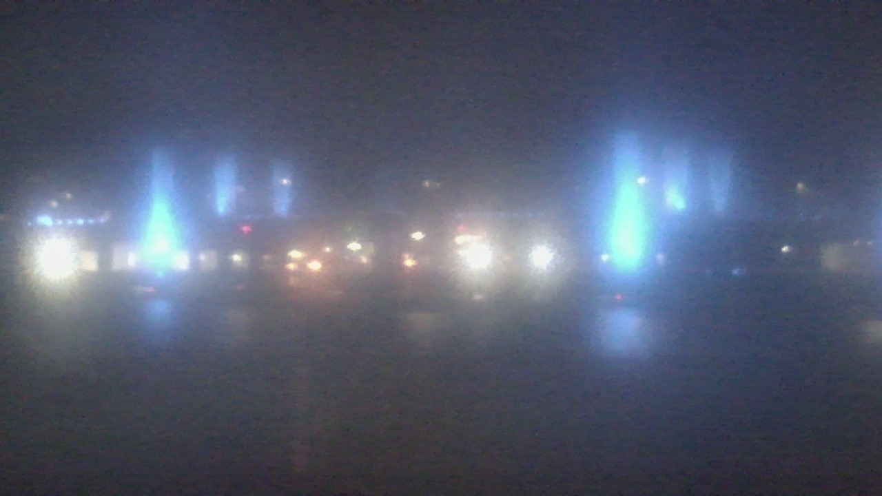 Thumbnail for current weather camera view from Cold Spring School in New Haven, Connecticut