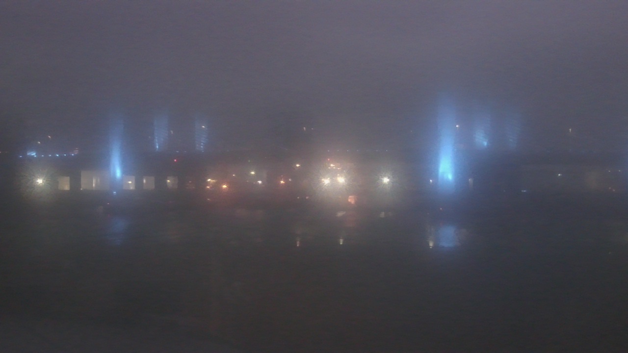 Thumbnail for current weather camera view from Cold Spring School in New Haven, Connecticut