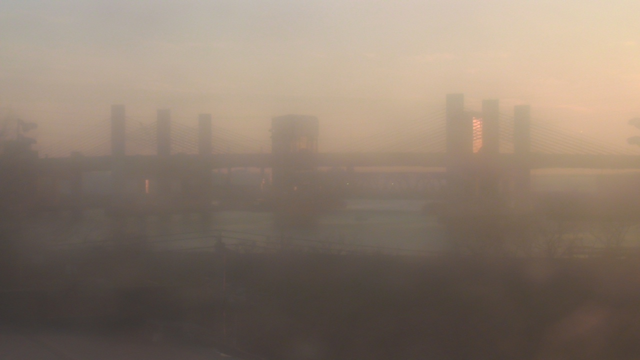 Thumbnail for current weather camera view from Cold Spring School in New Haven, Connecticut