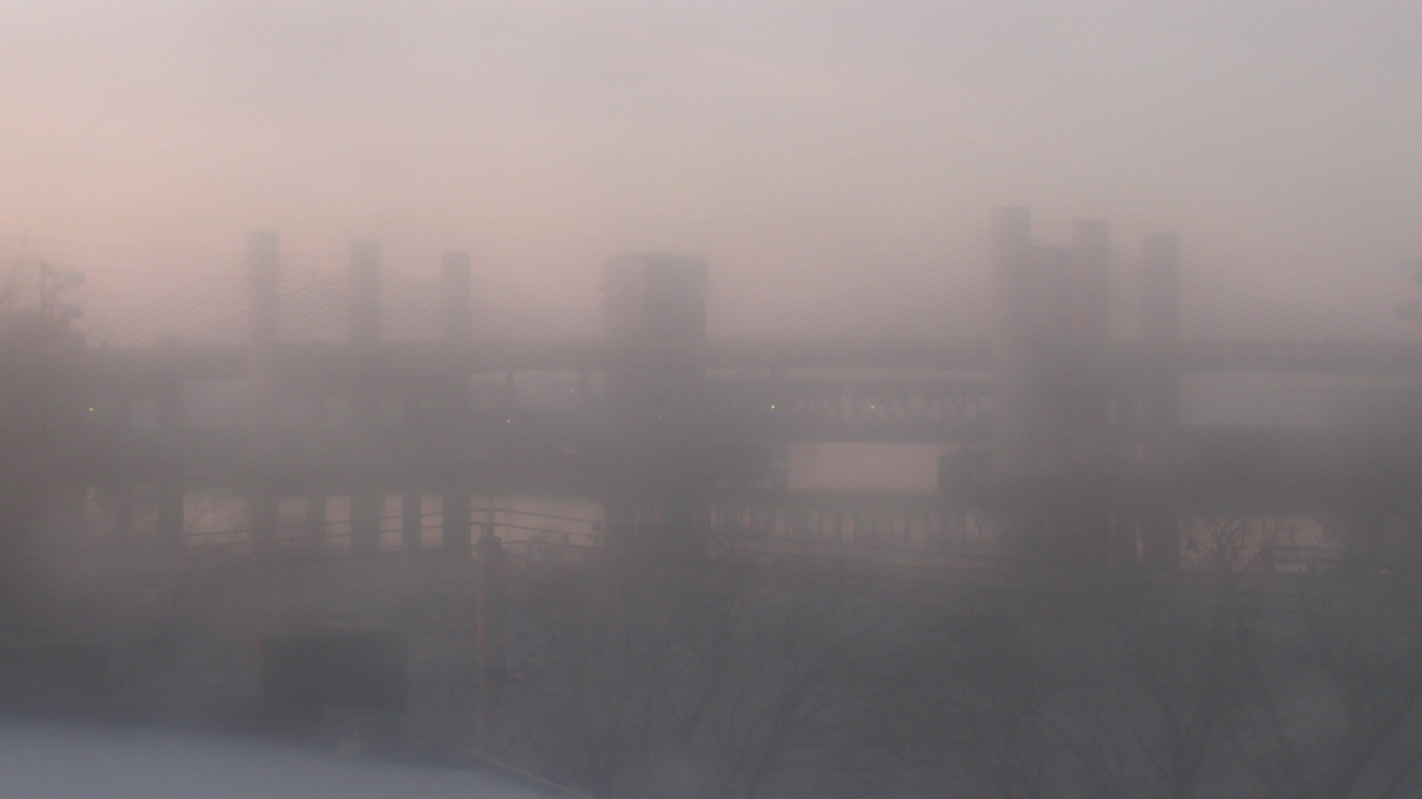 Thumbnail for current weather camera view from Cold Spring School in New Haven, Connecticut