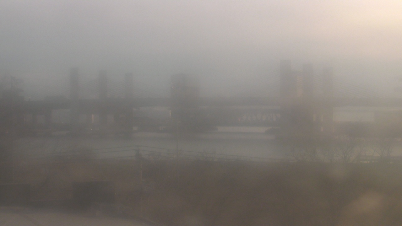 Thumbnail for current weather camera view from Cold Spring School in New Haven, Connecticut