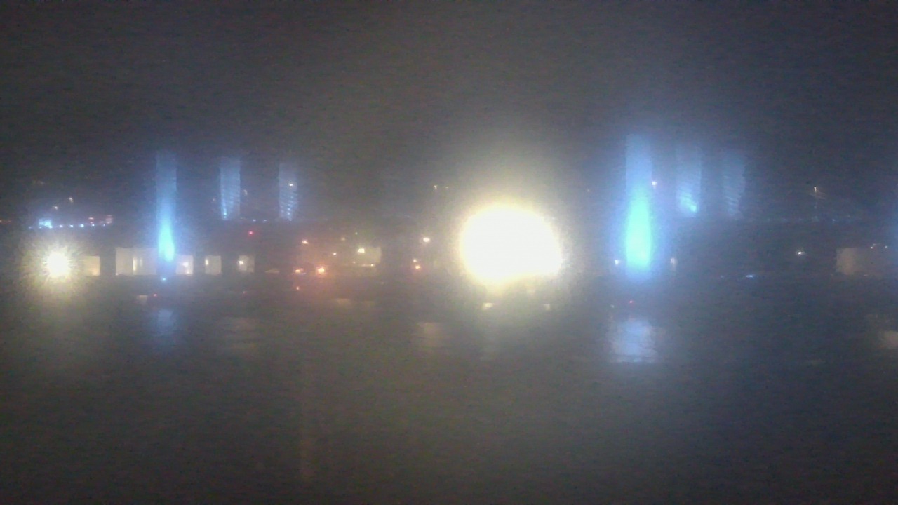 Thumbnail for current weather camera view from Cold Spring School in New Haven, Connecticut