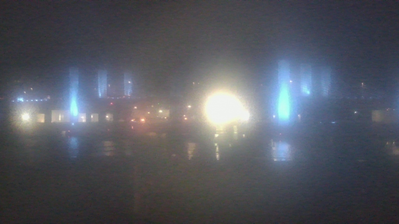 Thumbnail for current weather camera view from Cold Spring School in New Haven, Connecticut