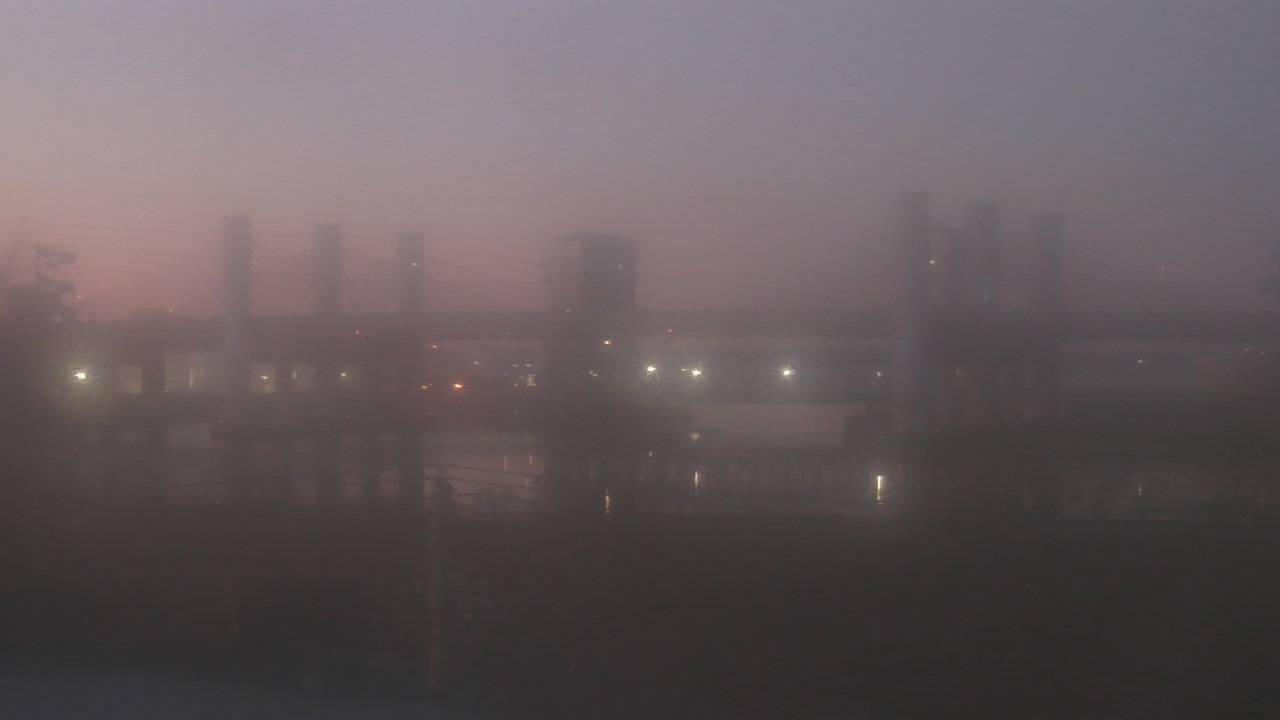 Thumbnail for current weather camera view from Cold Spring School in New Haven, Connecticut