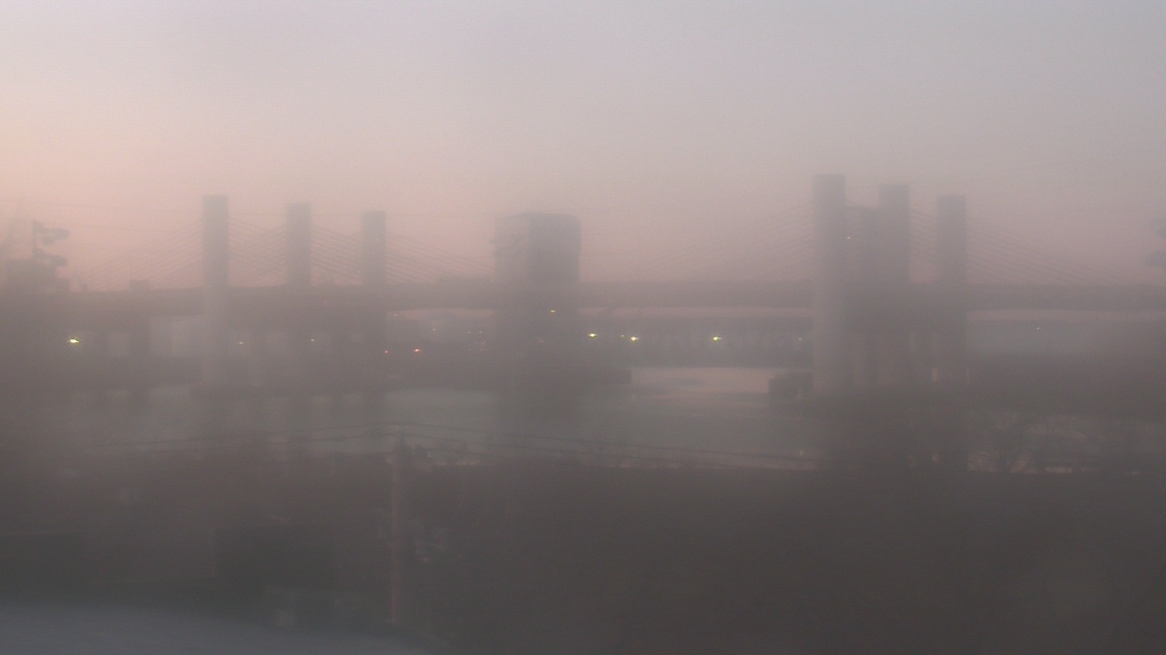 Thumbnail for current weather camera view from Cold Spring School in New Haven, Connecticut