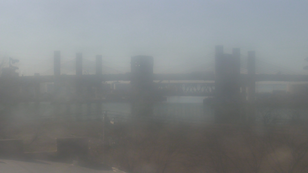 Thumbnail for current weather camera view from Cold Spring School in New Haven, Connecticut