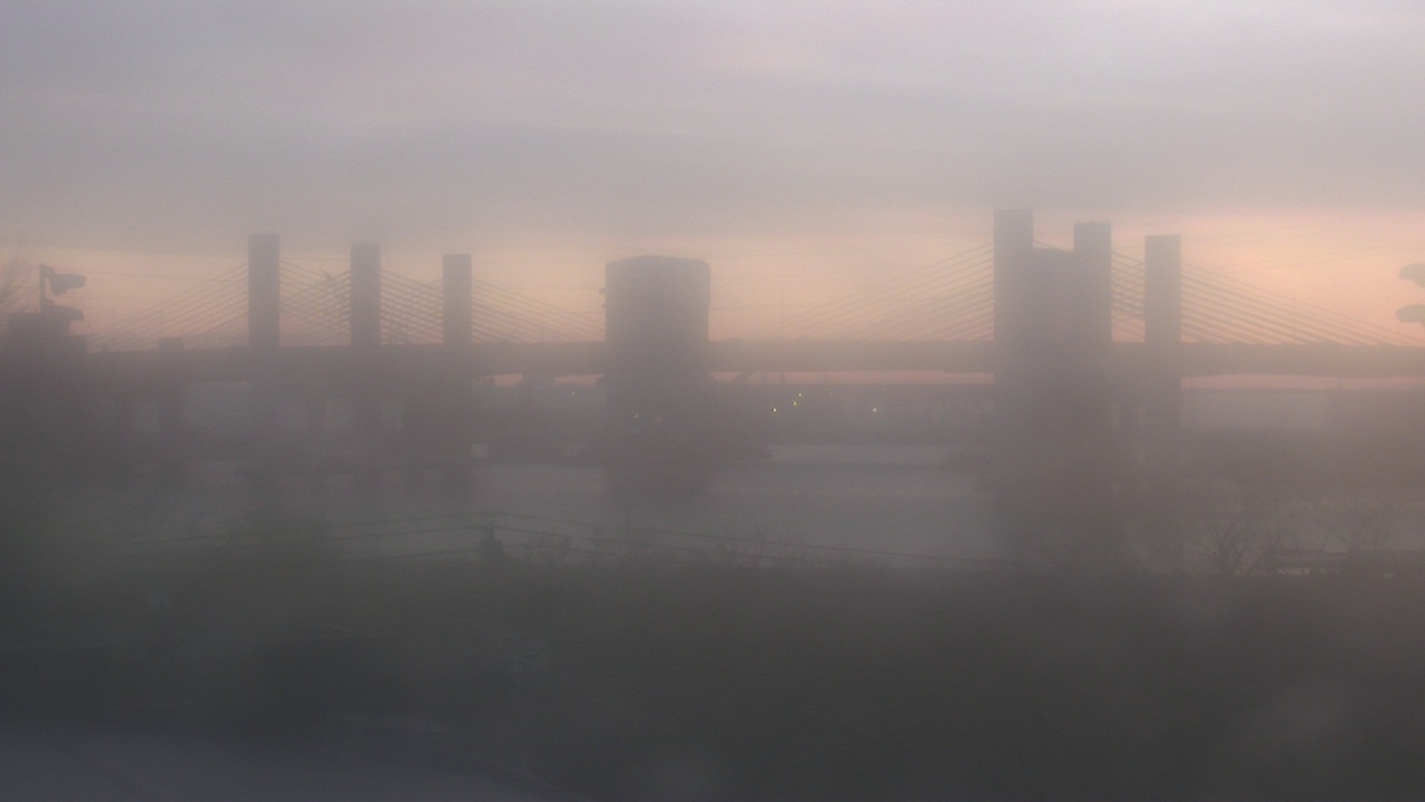 Thumbnail for current weather camera view from Cold Spring School in New Haven, Connecticut