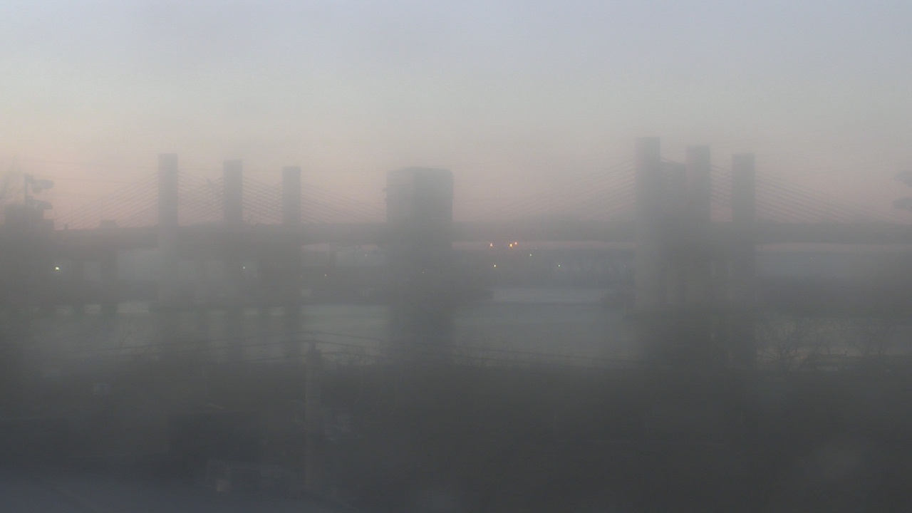 Thumbnail for current weather camera view from Cold Spring School in New Haven, Connecticut