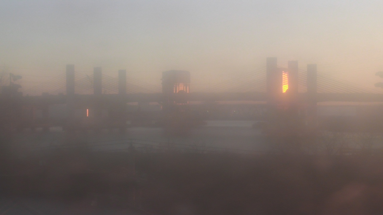 Thumbnail for current weather camera view from Cold Spring School in New Haven, Connecticut