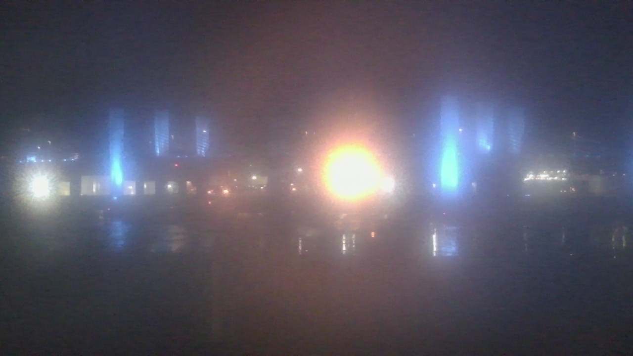 Thumbnail for current weather camera view from Cold Spring School in New Haven, Connecticut