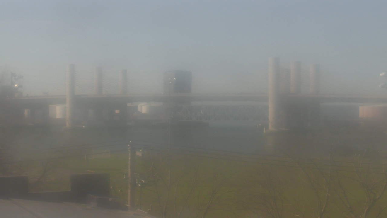 Thumbnail for current weather camera view from Cold Spring School in New Haven, Connecticut