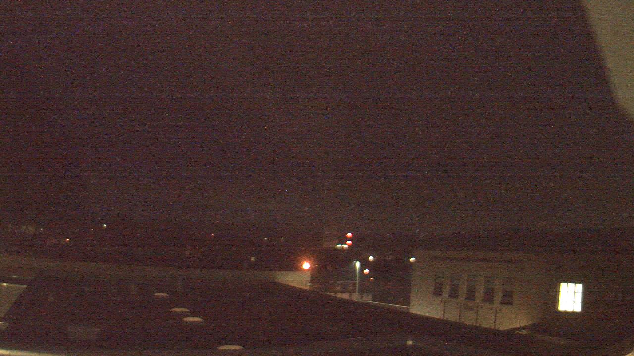 Thumbnail for current weather camera view from Roy A Hunt Elementary School in Arnold, Pennsylvania
