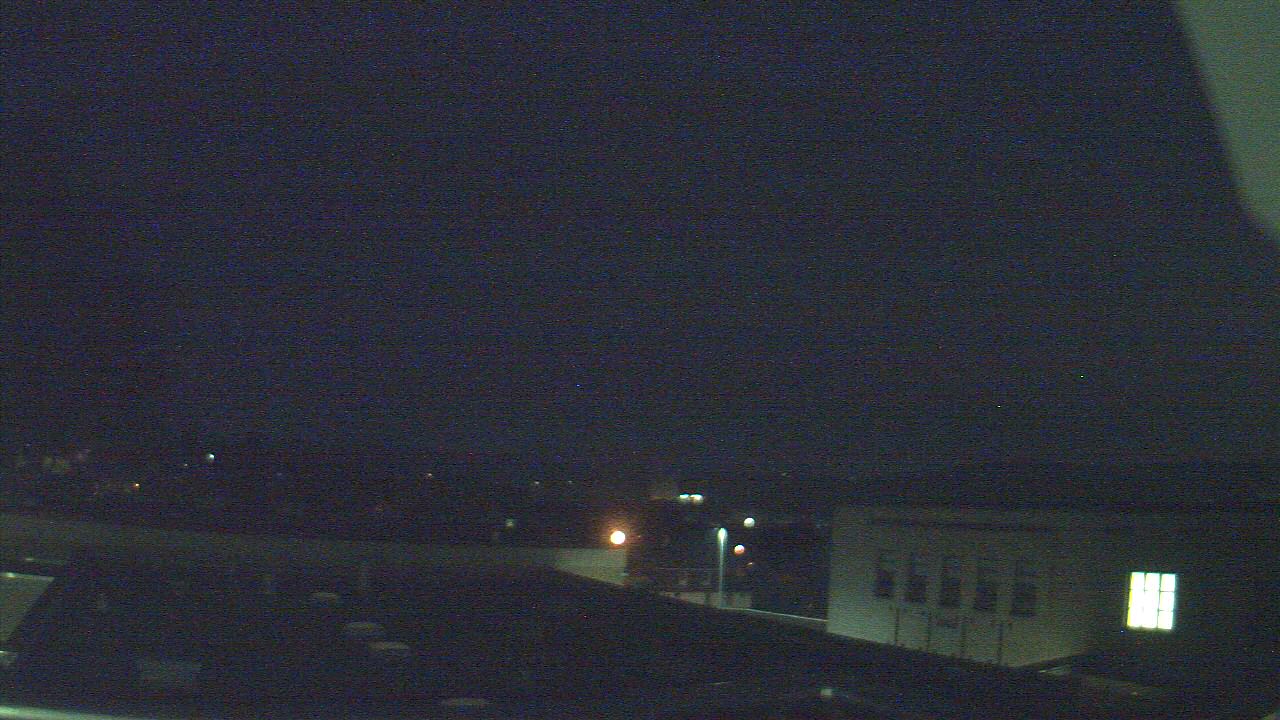 Thumbnail for current weather camera view from Roy A Hunt Elementary School in Arnold, Pennsylvania