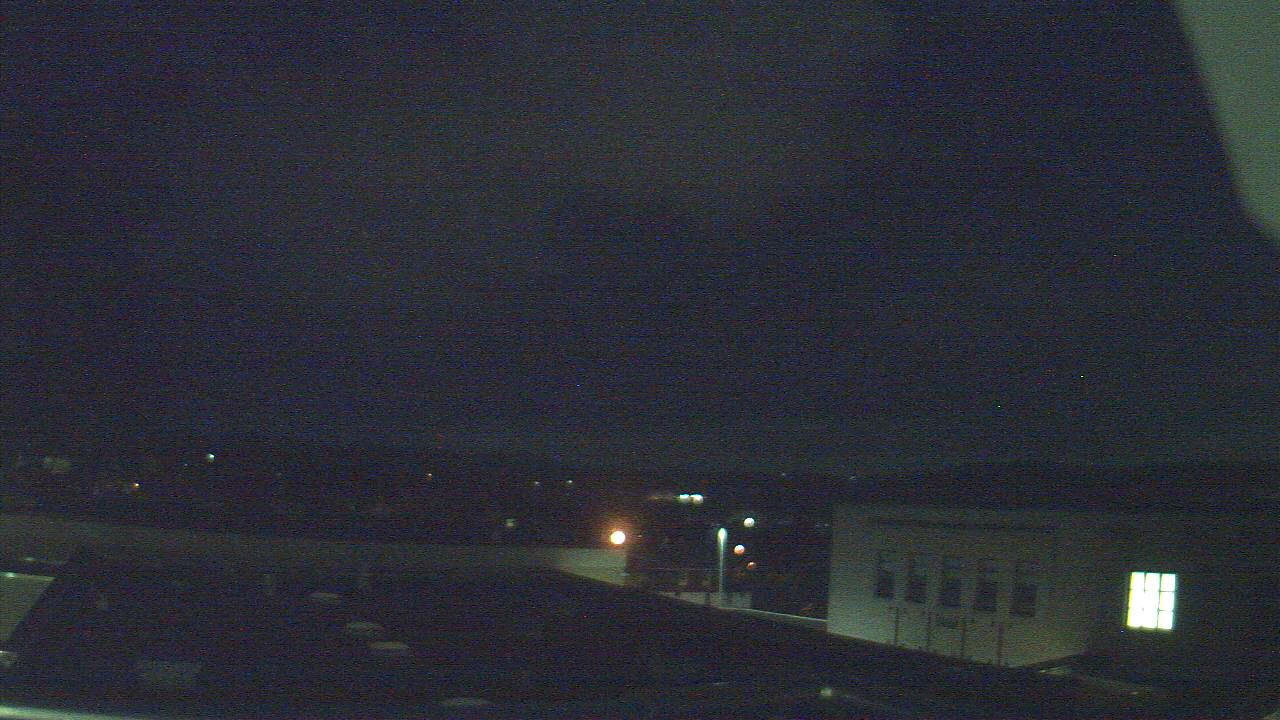 Thumbnail for current weather camera view from Roy A Hunt Elementary School in Arnold, Pennsylvania