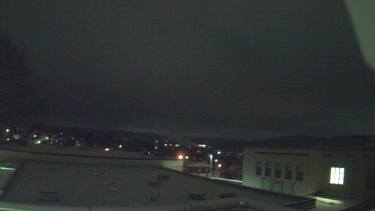 Thumbnail for current weather camera view from Roy A Hunt Elementary School in Arnold, Pennsylvania
