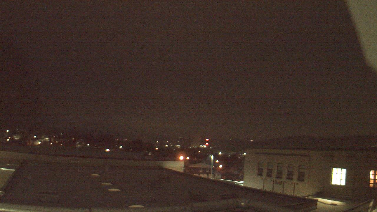 Thumbnail for current weather camera view from Roy A Hunt Elementary School in Arnold, Pennsylvania