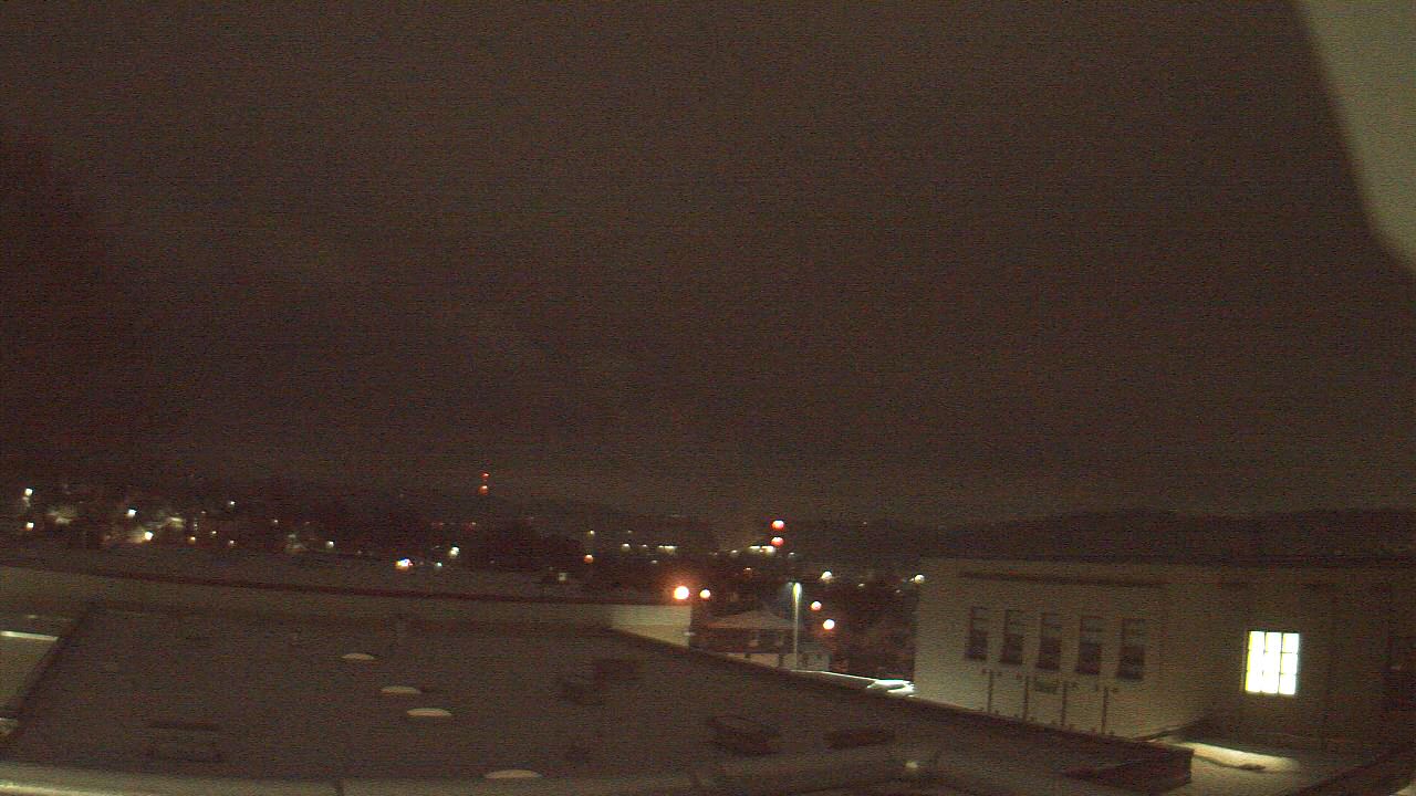 Thumbnail for current weather camera view from Roy A Hunt Elementary School in Arnold, Pennsylvania