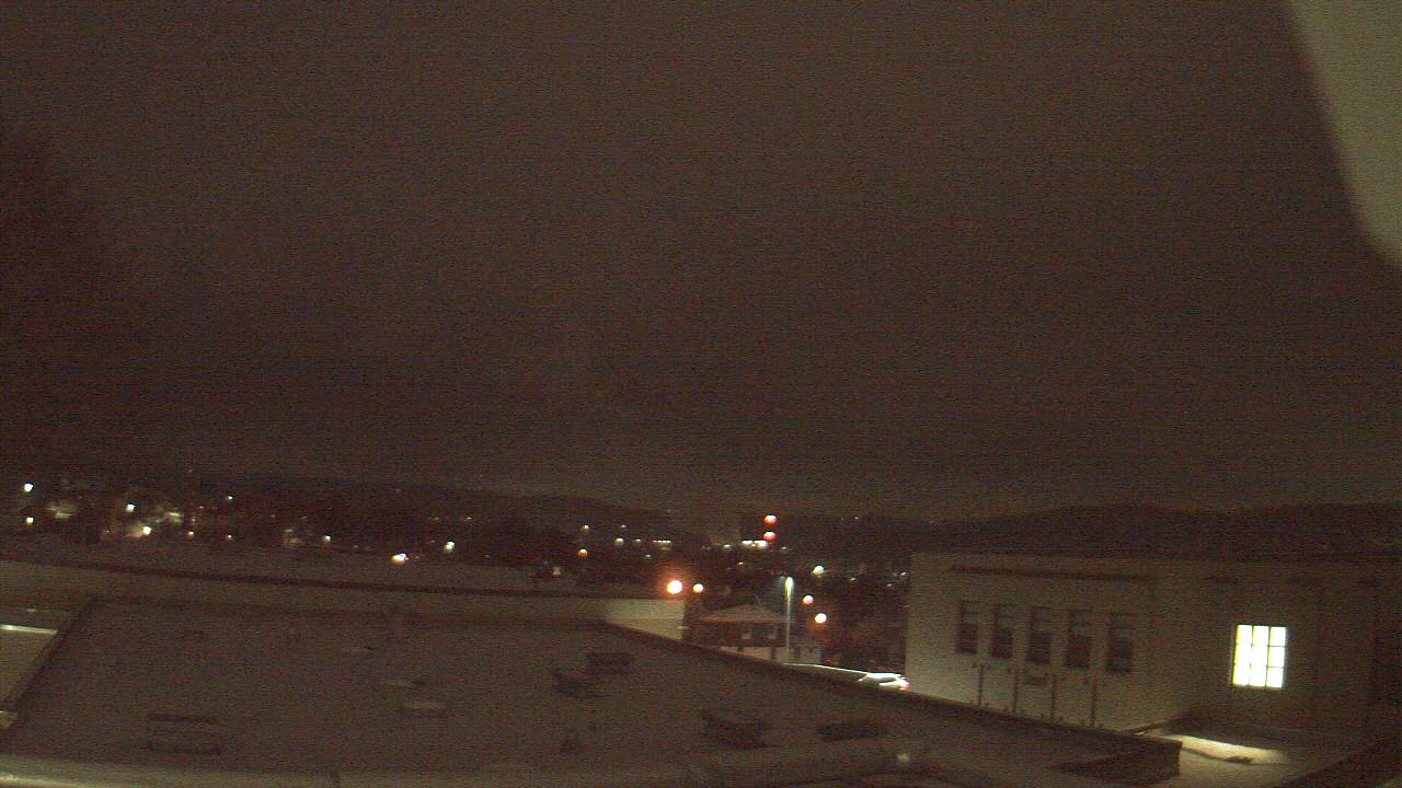 Thumbnail for current weather camera view from Roy A Hunt Elementary School in Arnold, Pennsylvania