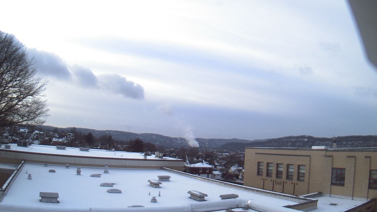 Thumbnail for current weather camera view from Roy A Hunt Elementary School in Arnold, Pennsylvania