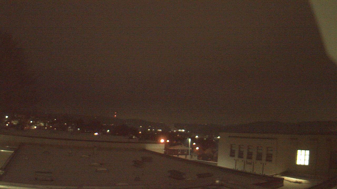 Thumbnail for current weather camera view from Roy A Hunt Elementary School in Arnold, Pennsylvania