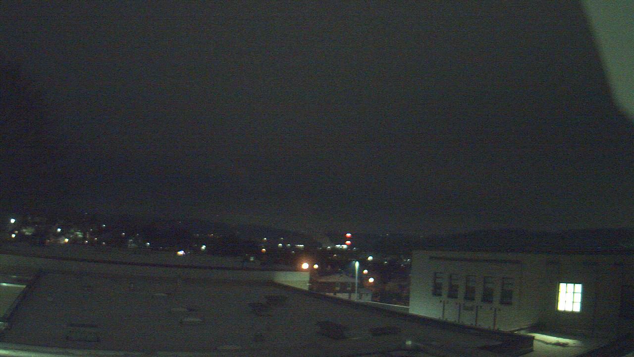 Thumbnail for current weather camera view from Roy A Hunt Elementary School in Arnold, Pennsylvania