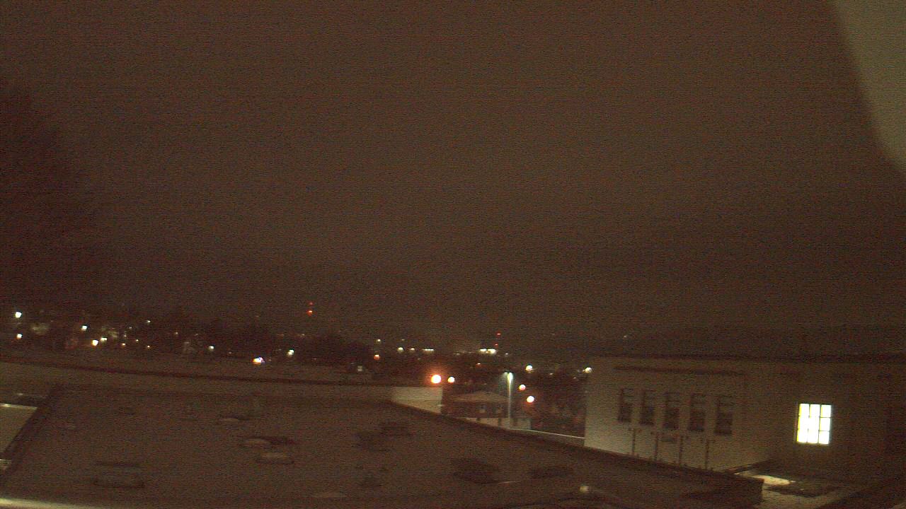 Thumbnail for current weather camera view from Roy A Hunt Elementary School in Arnold, Pennsylvania