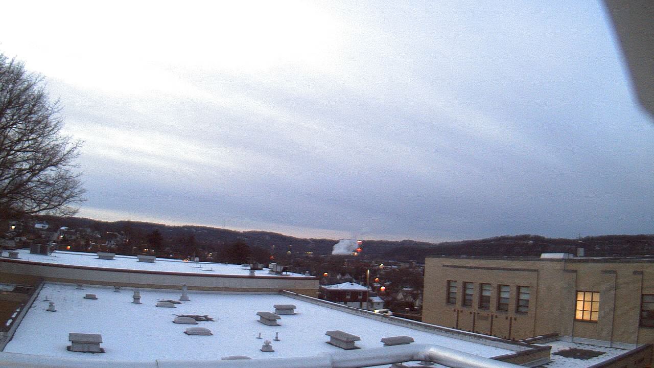 Thumbnail for current weather camera view from Roy A Hunt Elementary School in Arnold, Pennsylvania