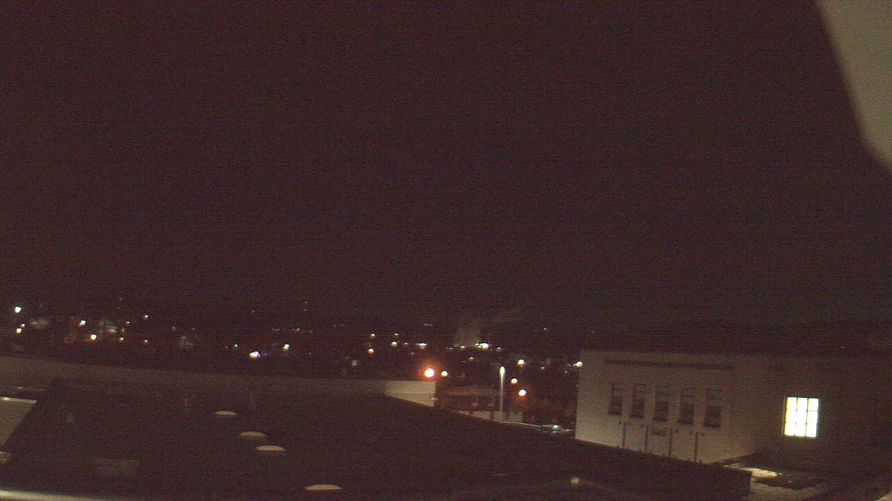 Thumbnail for current weather camera view from Roy A Hunt Elementary School in Arnold, Pennsylvania