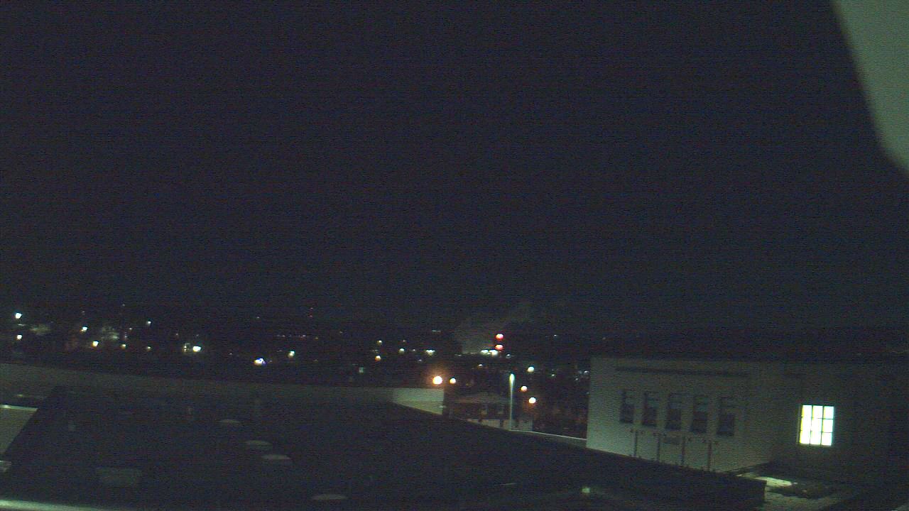 Thumbnail for current weather camera view from Roy A Hunt Elementary School in Arnold, Pennsylvania