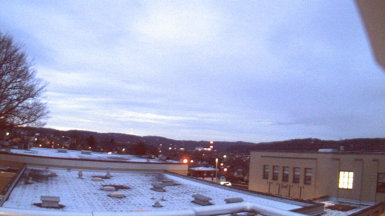 Thumbnail for current weather camera view from Roy A Hunt Elementary School in Arnold, Pennsylvania
