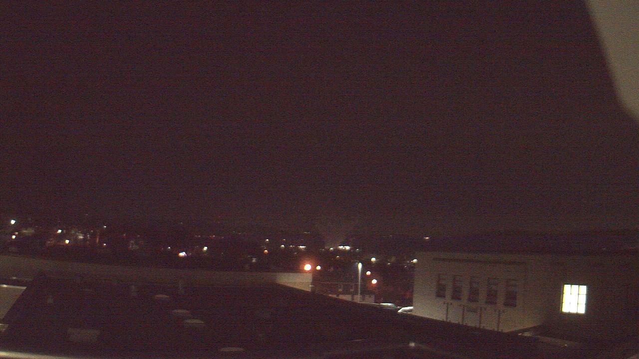 Thumbnail for current weather camera view from Roy A Hunt Elementary School in Arnold, Pennsylvania