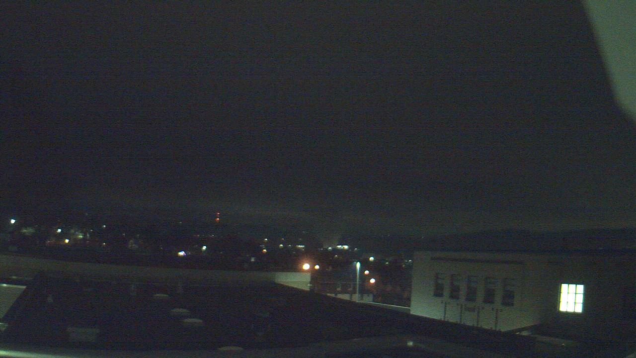 Thumbnail for current weather camera view from Roy A Hunt Elementary School in Arnold, Pennsylvania