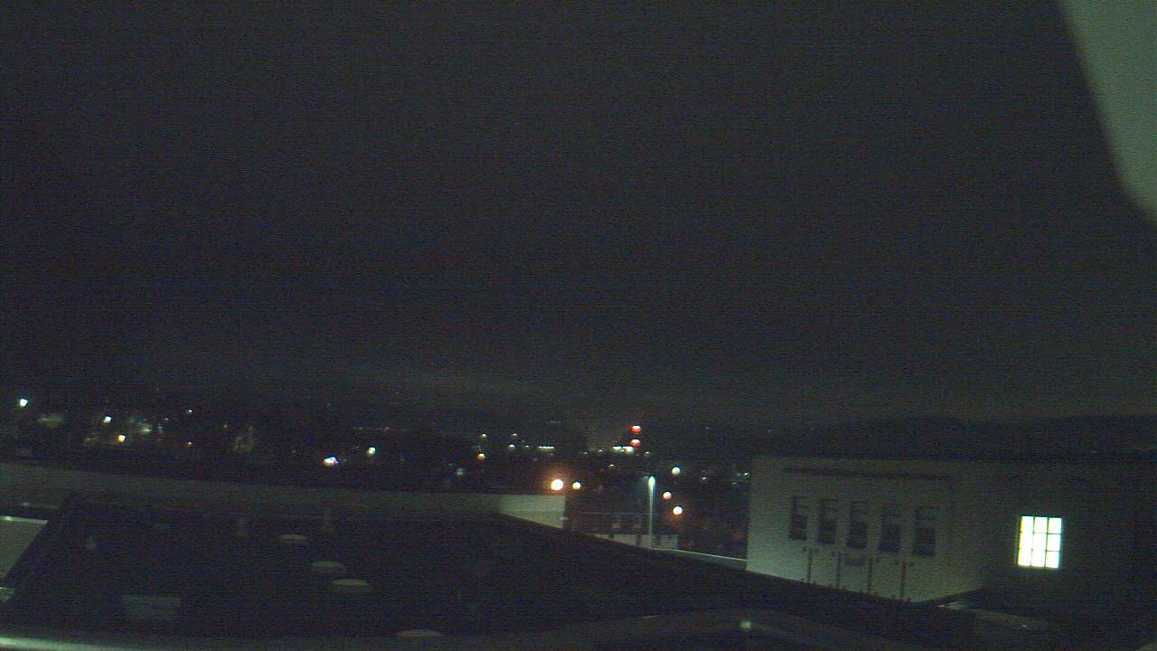 Thumbnail for current weather camera view from Roy A Hunt Elementary School in Arnold, Pennsylvania