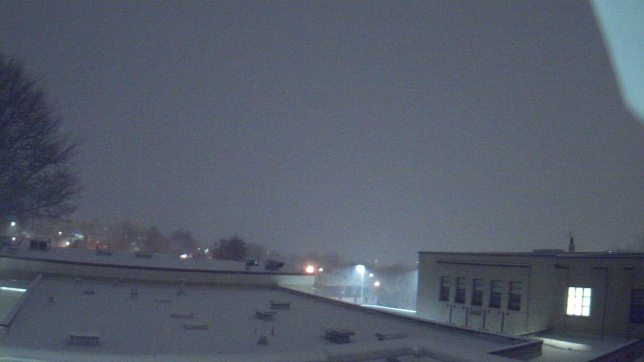 Thumbnail for current weather camera view from Roy A Hunt Elementary School in Arnold, Pennsylvania