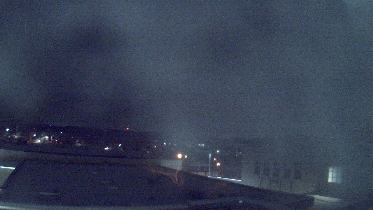 Thumbnail for current weather camera view from Roy A Hunt Elementary School in Arnold, Pennsylvania