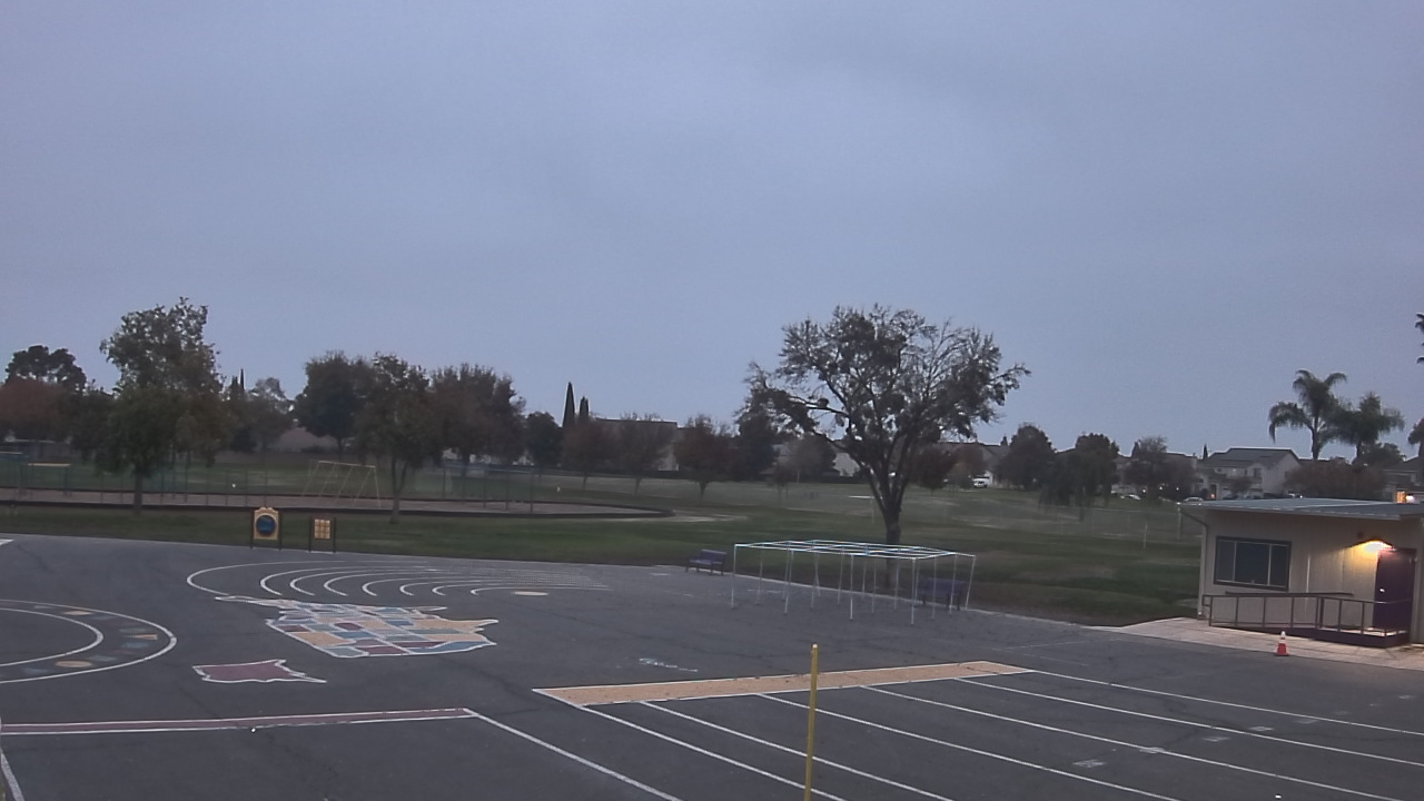 Thumbnail for current weather camera view from Von Renner Elementary School in Newman, California
