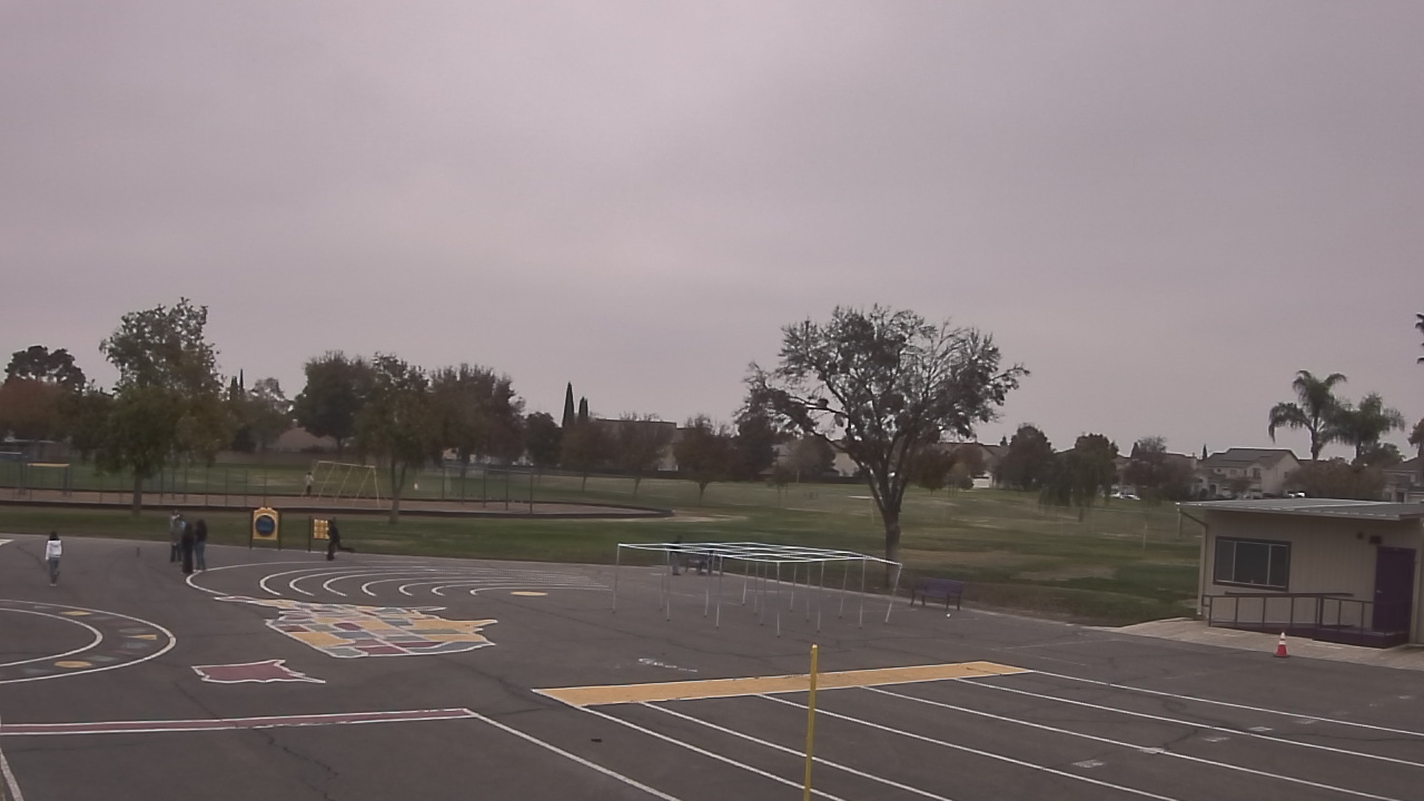 Thumbnail for current weather camera view from Von Renner Elementary School in Newman, California