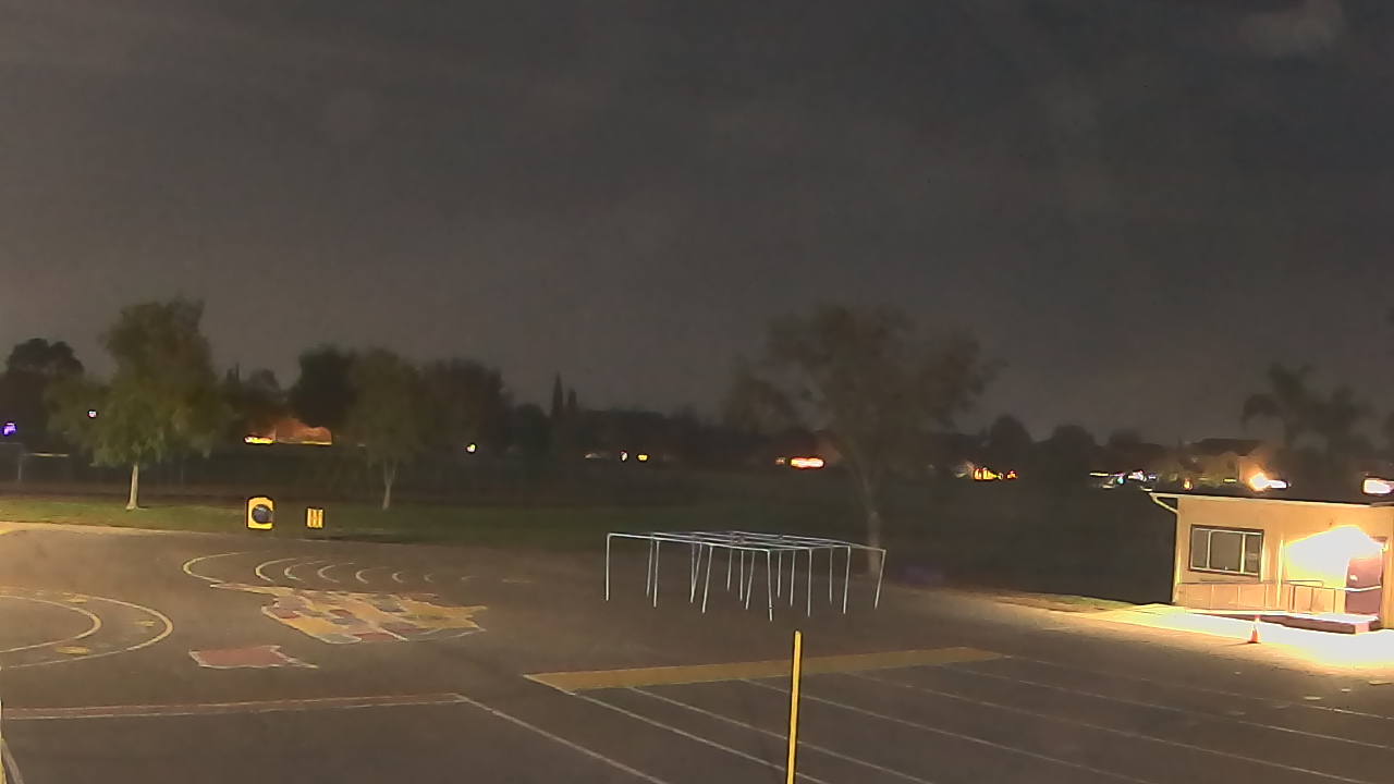 Thumbnail for current weather camera view from Von Renner Elementary School in Newman, California