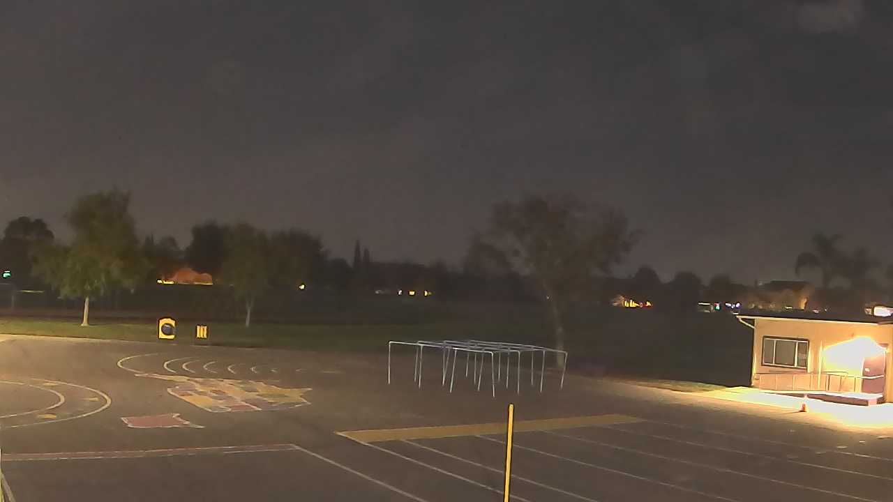 Thumbnail for current weather camera view from Von Renner Elementary School in Newman, California
