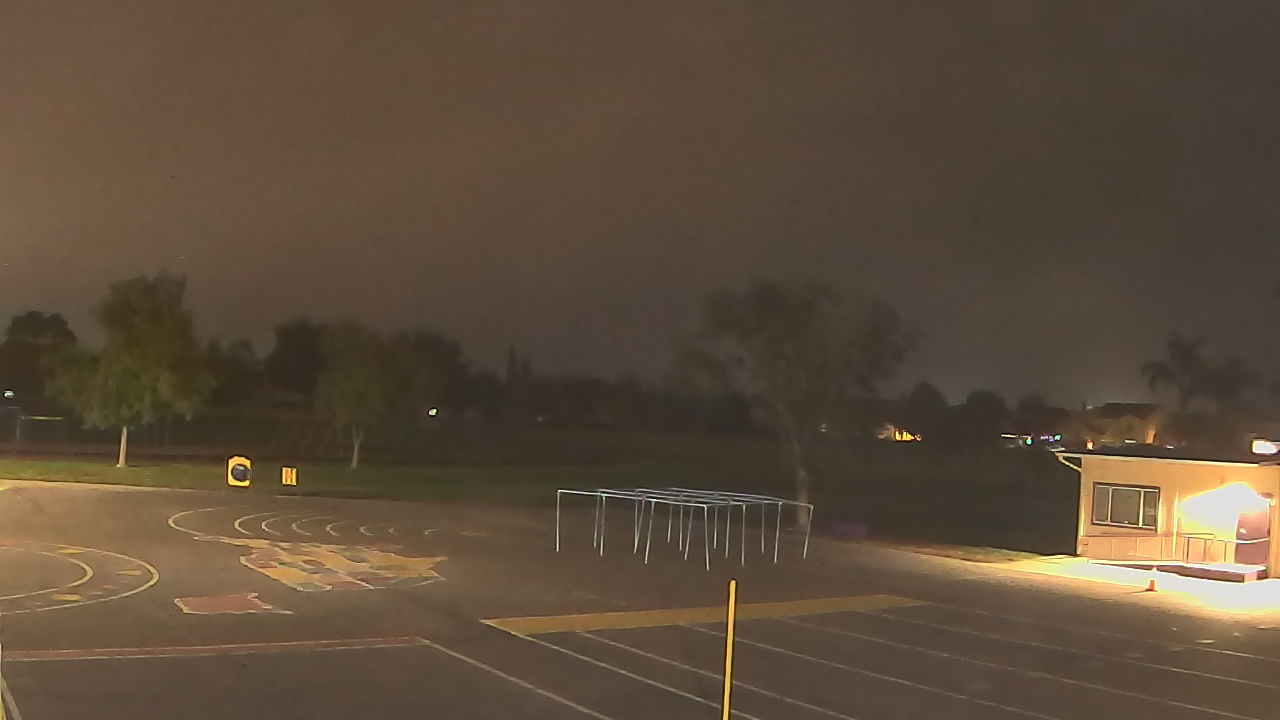 Thumbnail for current weather camera view from Von Renner Elementary School in Newman, California