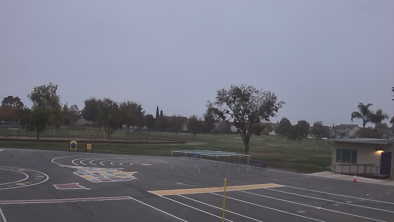 Thumbnail for current weather camera view from Von Renner Elementary School in Newman, California