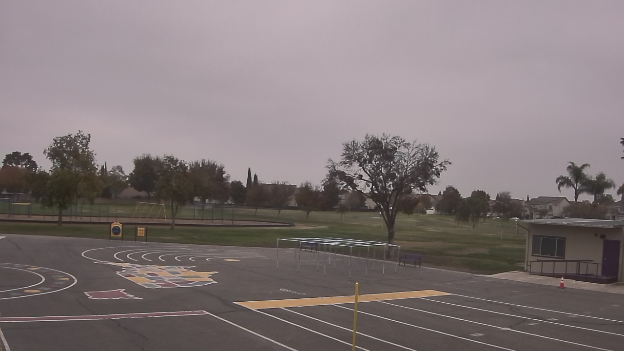 Thumbnail for current weather camera view from Von Renner Elementary School in Newman, California